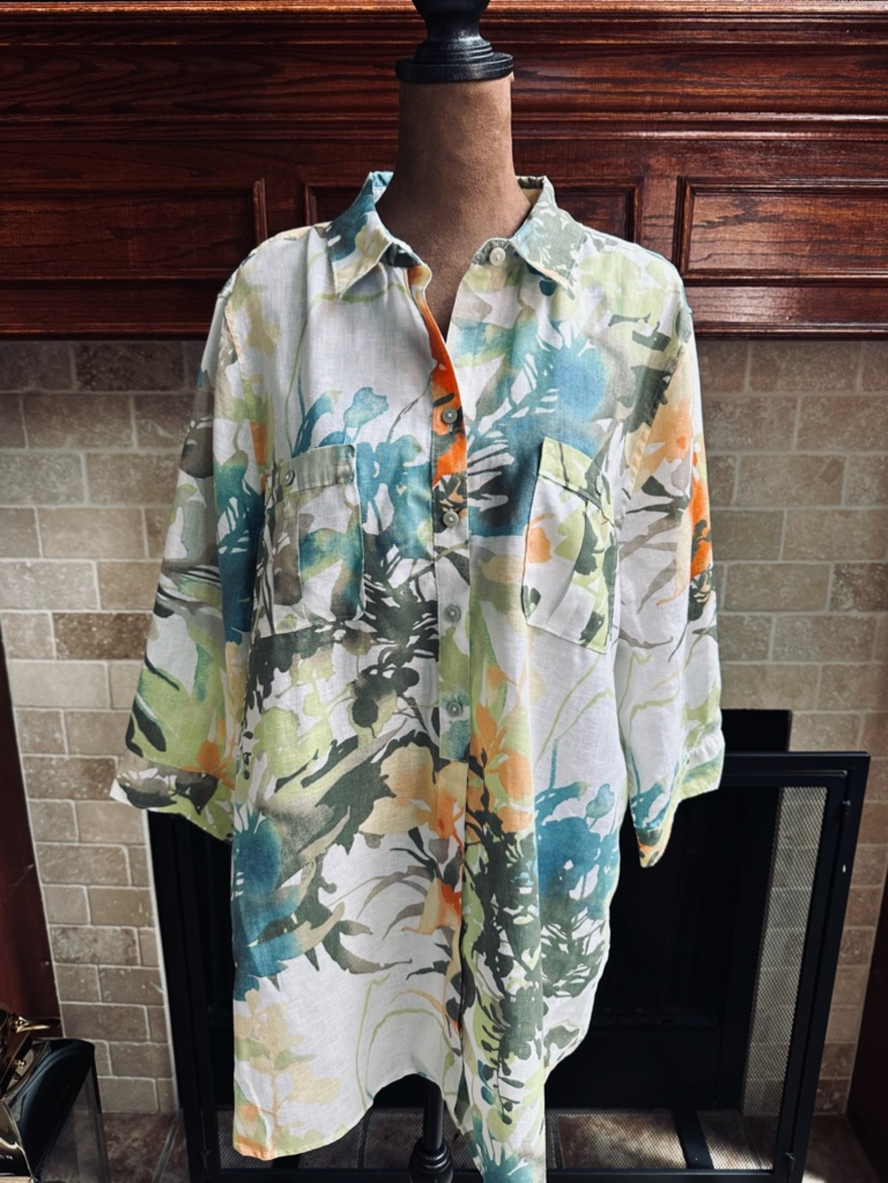 NWT CHICO Lightweight Floral Button-Up Shirt SIZE 3
